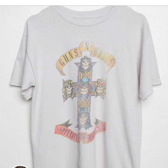 Brandy Melville Tops - Brandy Melville guns and roses tshirt